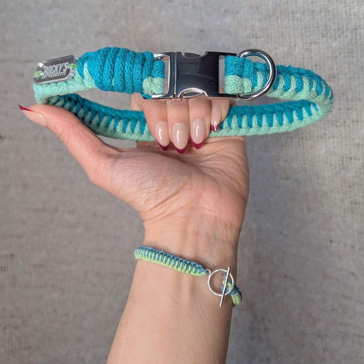 Make Your Own Dog Collar & Friendship Bracelet Craft Kit - MINT