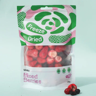 Waita Freeze-Dried Mixed Berries 25g – Natural Fruit Treat & Topper for Dogs and Cats.